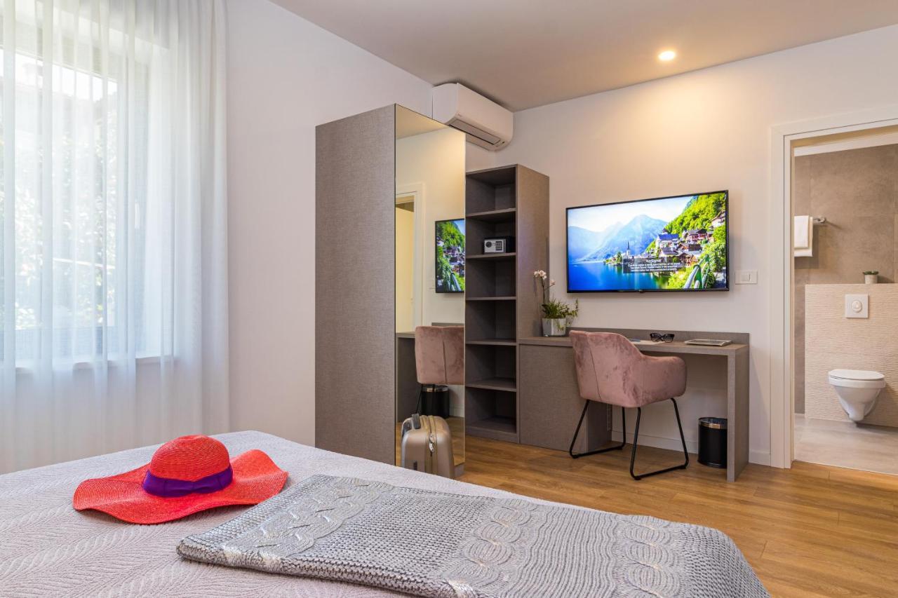Отель Casa Rovigno Экстерьер фото