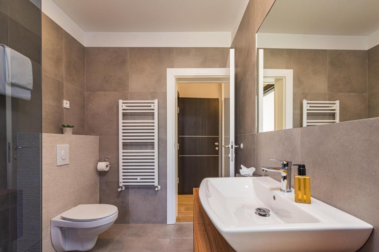 Отель Casa Rovigno Экстерьер фото