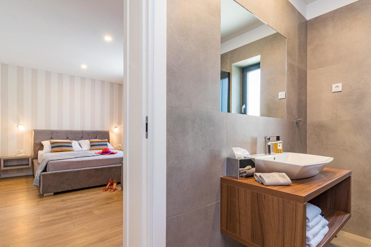 Отель Casa Rovigno Экстерьер фото