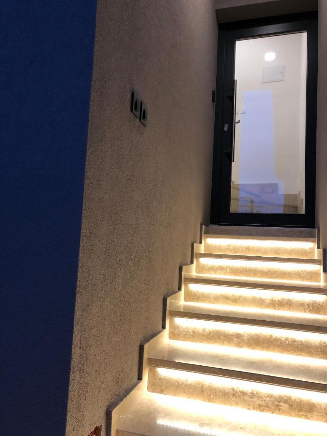 Отель Casa Rovigno Экстерьер фото